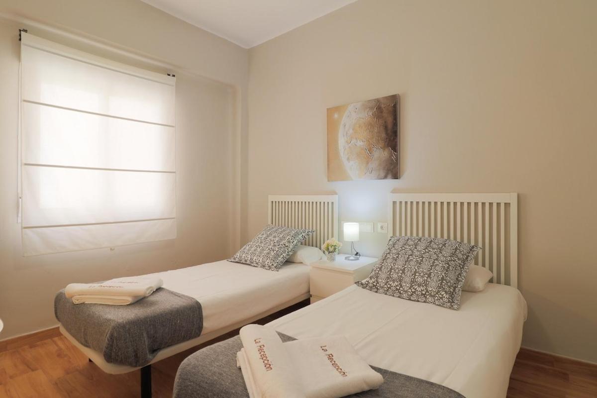 C102 - Huge And Stylish 5 Bedroom By The Center Málaga Eksteriør billede