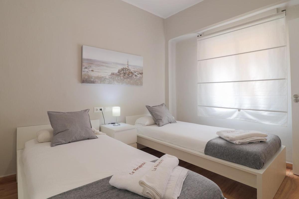 C102 - Huge And Stylish 5 Bedroom By The Center Málaga Eksteriør billede