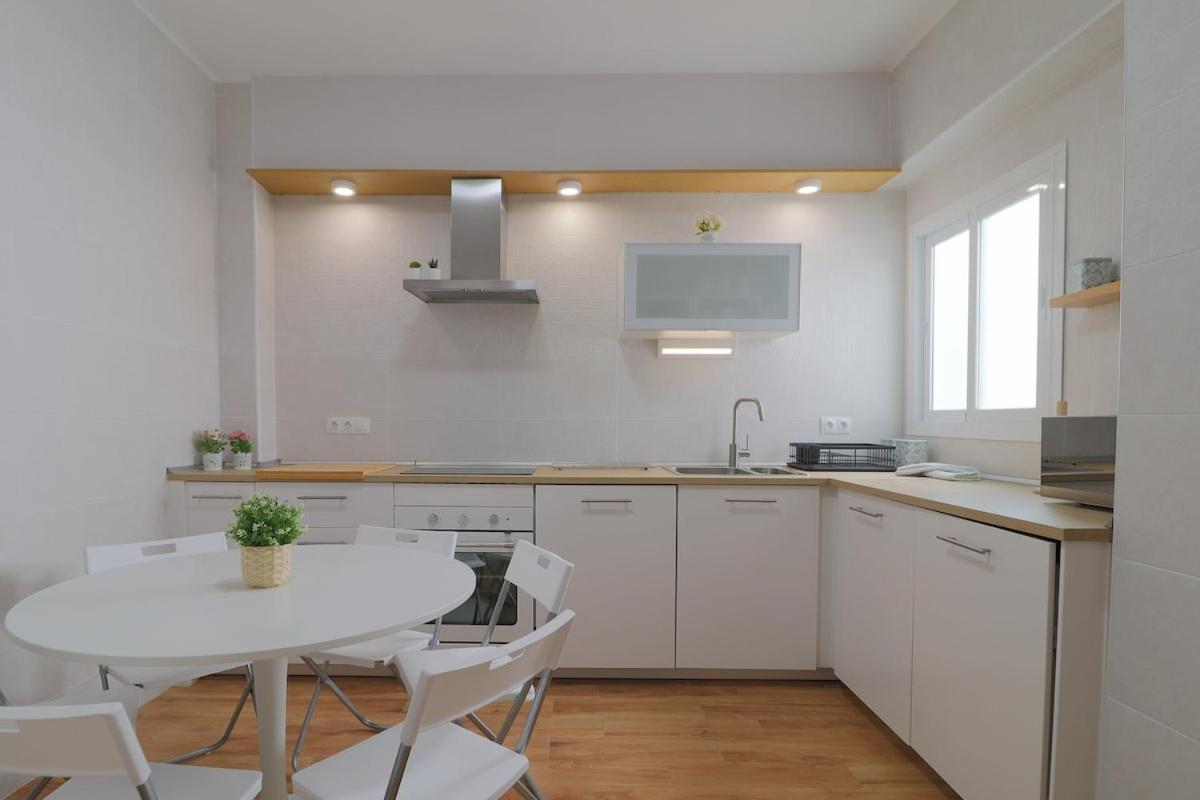 C102 - Huge And Stylish 5 Bedroom By The Center Málaga Eksteriør billede