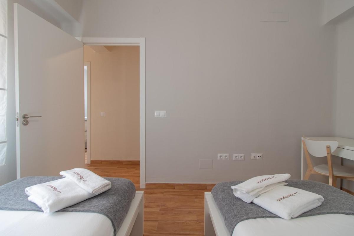 C102 - Huge And Stylish 5 Bedroom By The Center Málaga Eksteriør billede